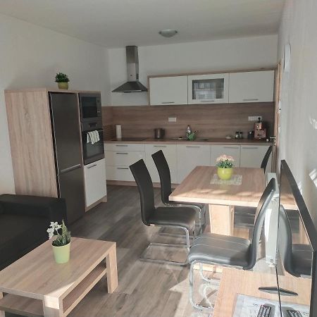 Apartman Karolina Podebrady Exterior photo